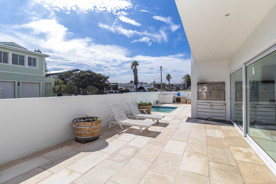 5 Bedroom Property for Sale in Melkbosstrand Central Western Cape